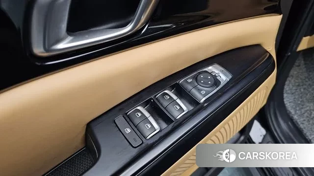 Kia Carnival 4th generation 2023 Черный из Кореи, фото 3