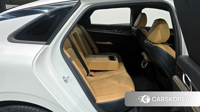 Kia K5 3rd generation 2022 Белый из Кореи, фото 3