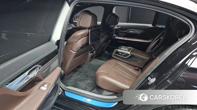 BMW 7 Series (G11) 2018 Серый из Кореи, фото 3