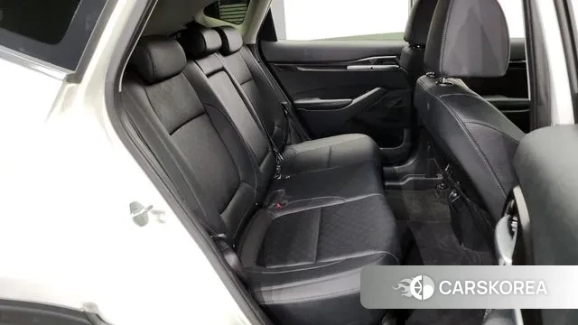 Kia Seltos 2022 Белый из Кореи, фото 3