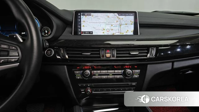 BMW X6 (F16) 2018 Белый из Кореи, фото 3
