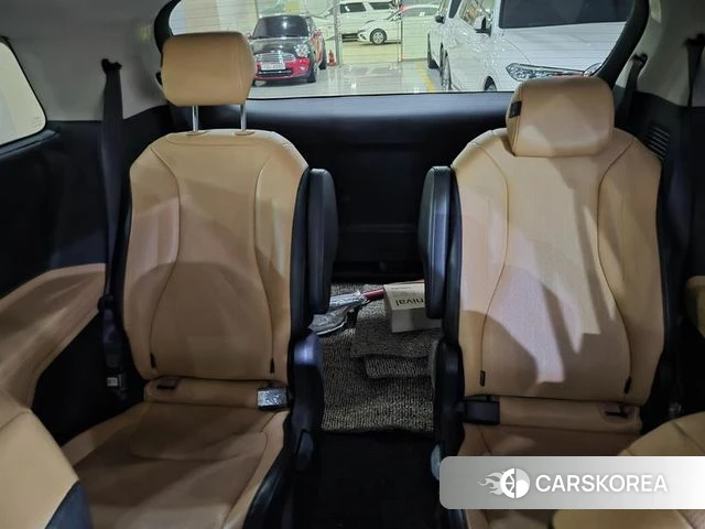 Kia Carnival 4th generation 2022 Белый из Кореи, фото 3