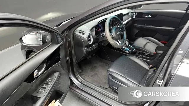 Kia The New K3 2nd generation 2021 Серый из Кореи, фото 3