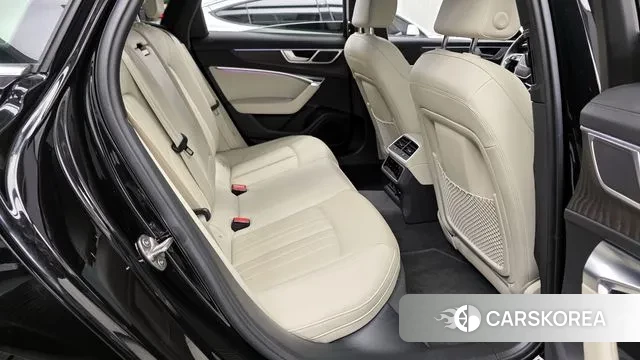 Audi A6 (C8) 2023 Черный из Кореи, фото 3