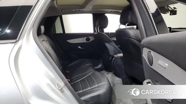 Mercedes-Benz GLC-Class X253 2018 Серебряный из Кореи, фото 3