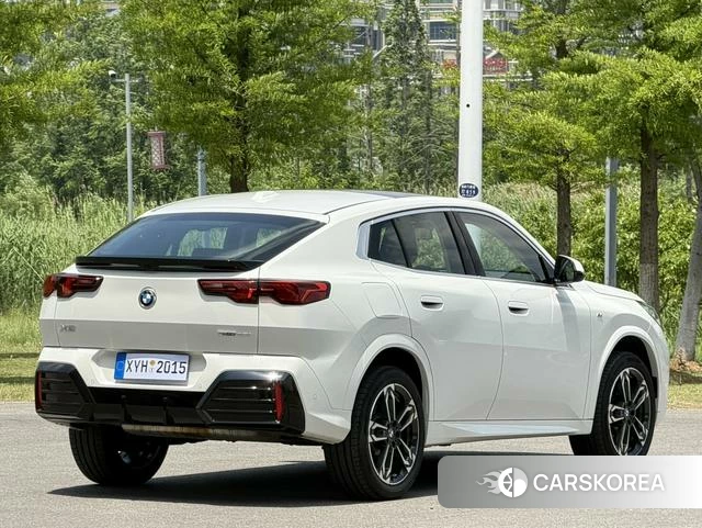 BMW X2 (import) 2024 Белый из Китая, фото 3