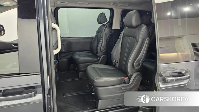 Hyundai Staria 2021 Серый из Кореи, фото 3
