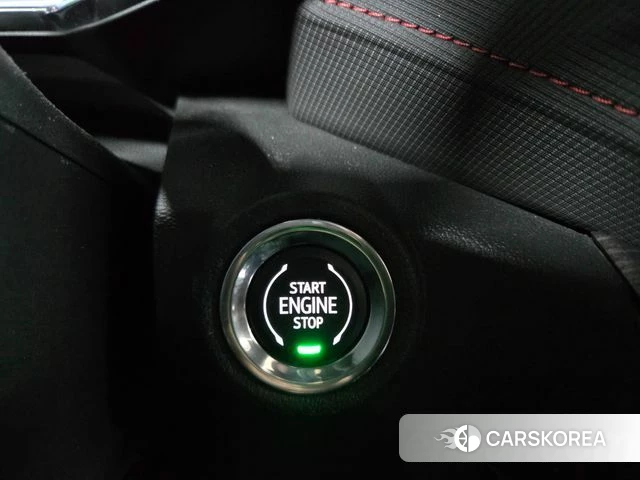 Chevrolet (GM Daewoo) Trailblazer 2022 Черный из Кореи, фото 3