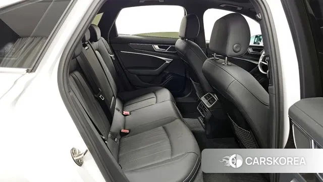 Audi A6 (C8) id 3031543 из Кореи 3