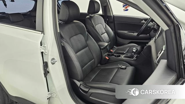 Kia Sportage 4th Generation 2018 Белый из Кореи, фото 3