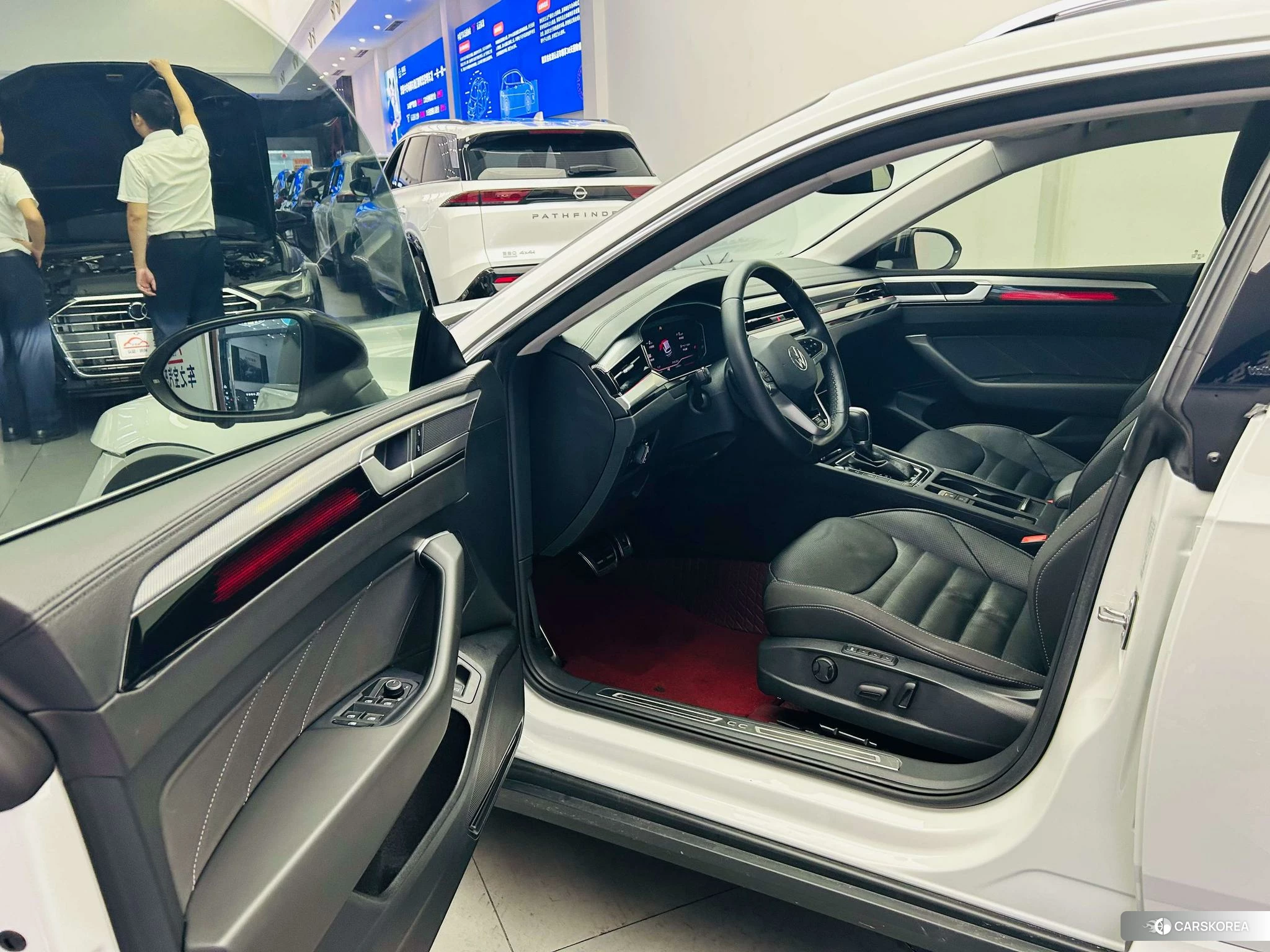 Volkswagen CC 2022 Белый из Китая, фото 3