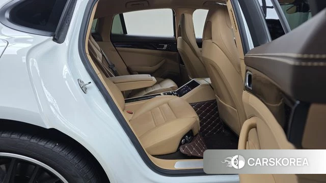 Porsche Panamera (971) 2018 Белый из Кореи, фото 3