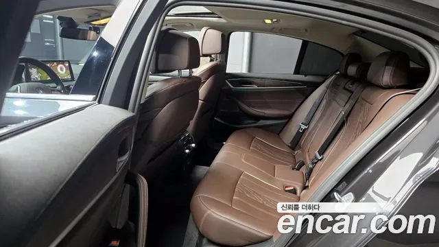 BMW 5 Series (G30) 2020 Черный из Кореи, фото 3