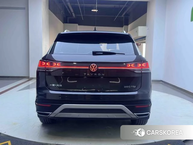 Volkswagen Tanyue 2023 Черный из Китая, фото 3