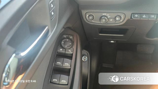 Chevrolet (GM Daewoo) Trailblazer 2022 Черный из Кореи, фото 3