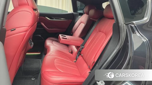 Maserati Levante 2020 Черный из Кореи, фото 3