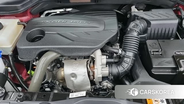 Ssangyong Tivoli Air 2022 Красный из Кореи, фото 3
