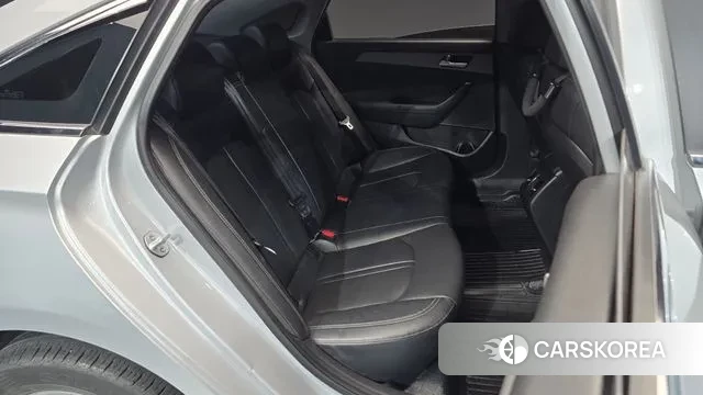 Hyundai Sonata New Rise 2018 Серебристо-серый из Кореи, фото 3