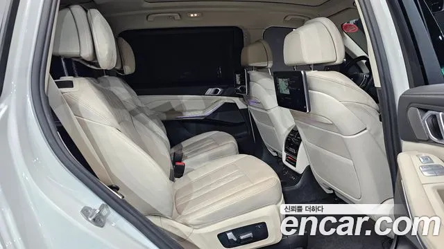 BMW X7 (G07) id 2444299 из Кореи 3