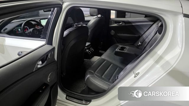 Kia Stinger 2019 Белый из Кореи, фото 3