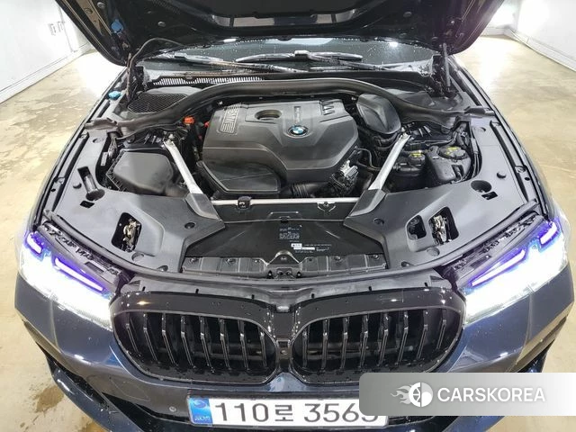 BMW 5 Series (G30) 2019 Черный из Кореи, фото 3