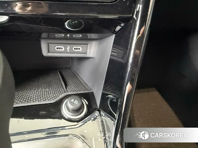 Volkswagen Exploring songs 2026 Белый из Китая, фото 3