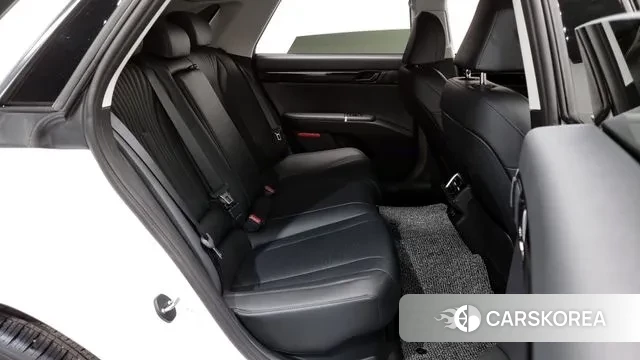 Hyundai Grandeur Hybrid (GN7) 2025 Белый из Кореи, фото 3