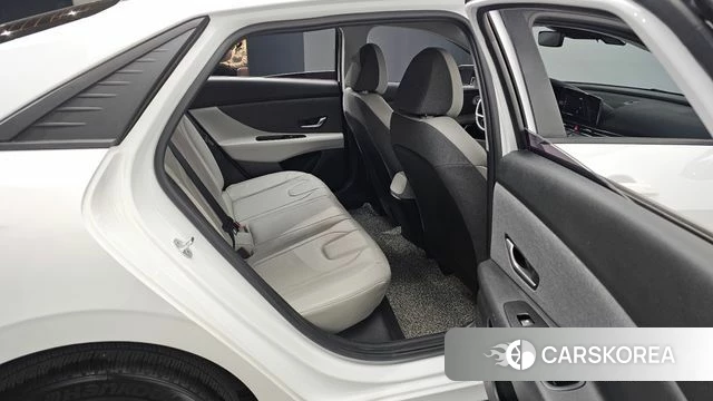 Hyundai Avante (CN7) 2021 Белый из Кореи, фото 3