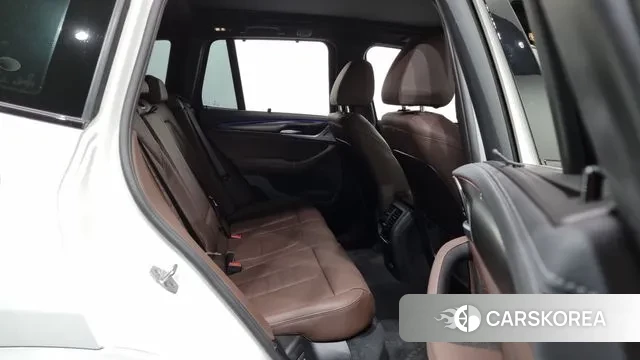 BMW X3 (G01) 2024 Белый из Кореи, фото 3