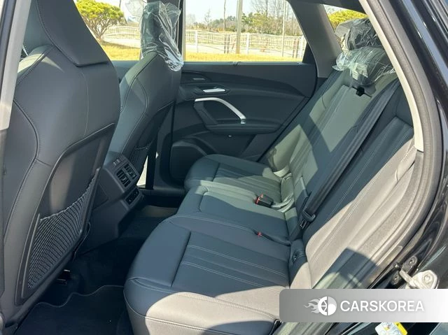 Audi Q5 (80A) 2025 Черный из Кореи, фото 3