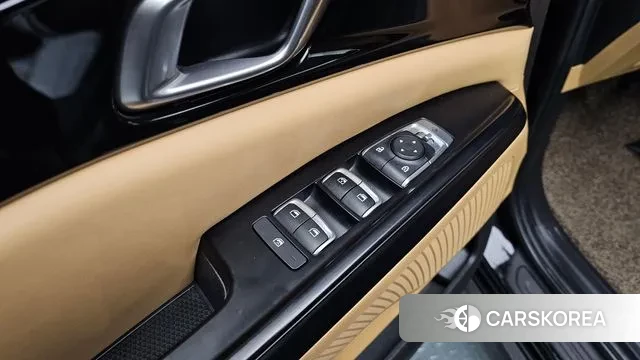 Kia Carnival 4th generation 2022 Черный из Кореи, фото 3