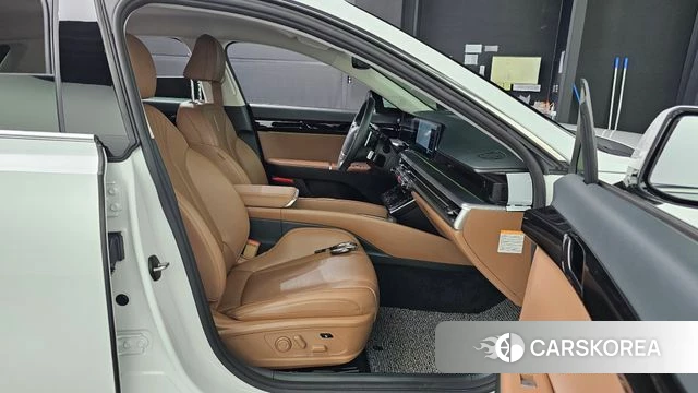 Hyundai Grandeur Hybrid (GN7) 2023 Белый из Кореи, фото 3