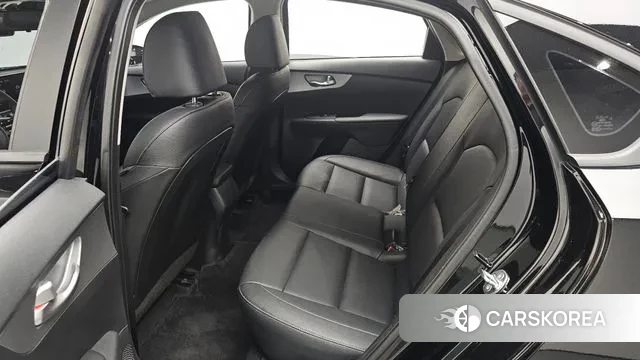 Kia The New K3 2nd generation 2023 Черный из Кореи, фото 3