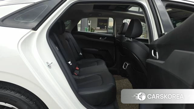 Kia K5 3rd generation 2021 Белый из Кореи, фото 3