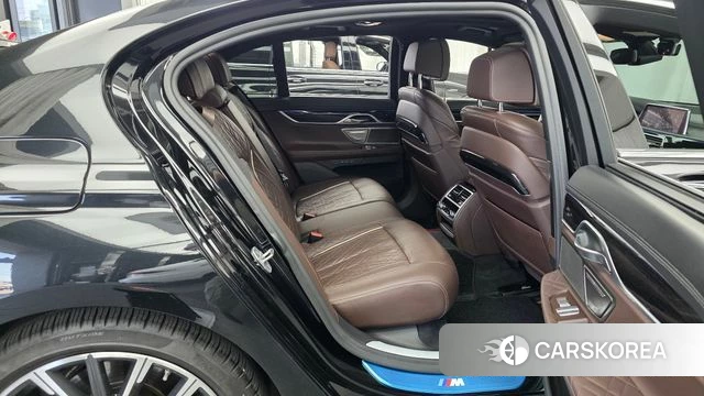 BMW 7 Series (G11) 2019 Черный из Кореи, фото 3