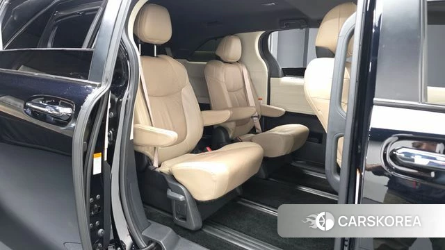 Toyota Sienna 4th Generation 2021 Черный из Кореи, фото 3