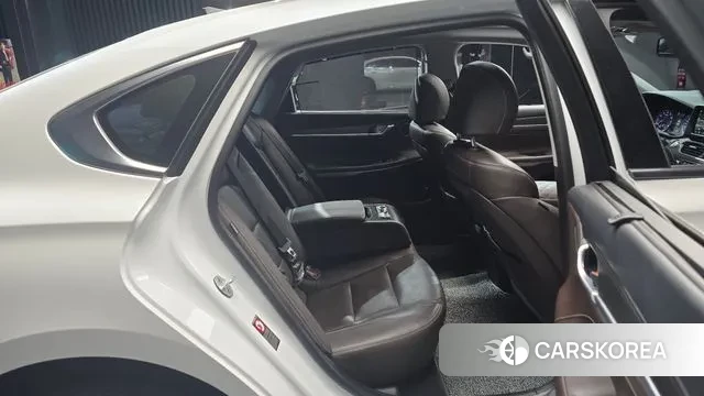 Hyundai Grandeur IG 2018 Белый из Кореи, фото 3