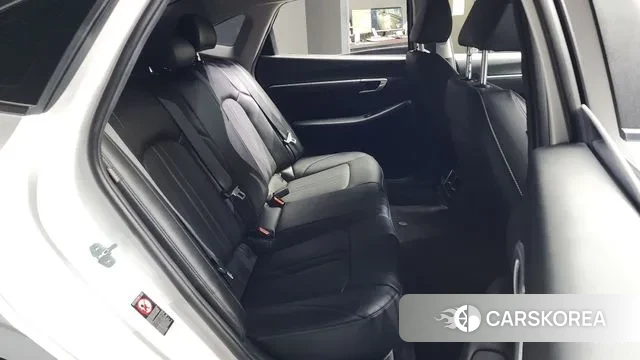 Hyundai Sonata (DN8) 2021 Белый из Кореи, фото 3