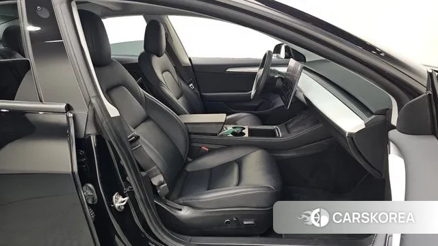 Tesla Model 3 2021 Черный из Кореи, фото 3