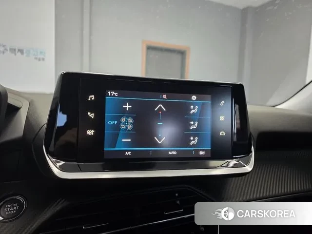 Peugeot 2008 Second generation 2022 Белый из Кореи, фото 3