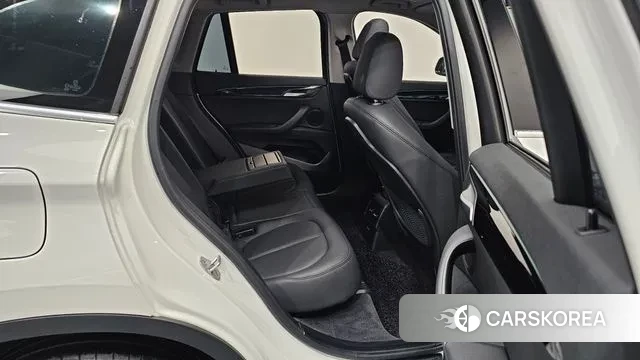 BMW X1 (F48) 2022 Белый из Кореи, фото 3