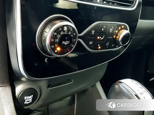 Renault Korea (Samsung) Clio 2019 Белый из Кореи, фото 3