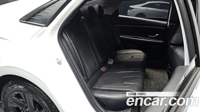 Hyundai Avante (CN7) 2022 Белый из Кореи, фото 3