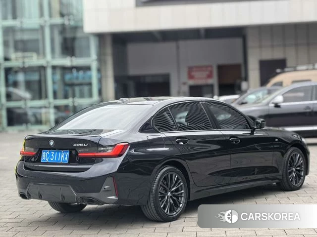 BMW 3 series 2024 Черный из Китая, фото 3