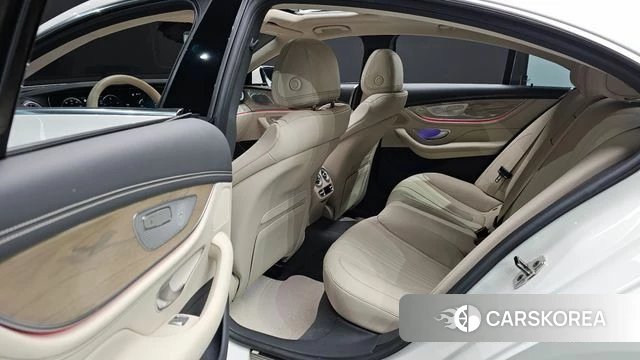 Mercedes-Benz CLS-Class C257 2023 Белый из Кореи, фото 3