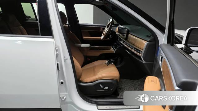 Hyundai Santa Fe (MX5) 2023 Белый из Кореи, фото 3