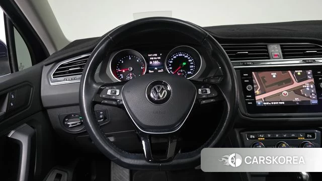 Volkswagen Tiguan second Generation 2020 Синий из Кореи, фото 3