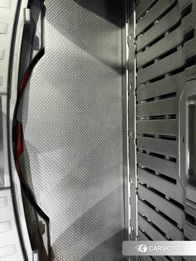 Nissan Qijun 2023 Черный из Китая, фото 3
