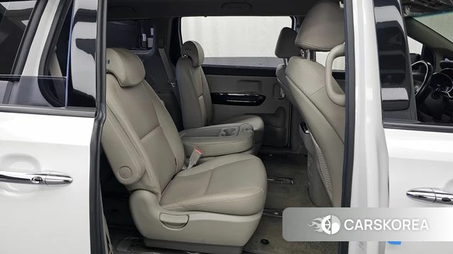 Kia The New Carnival 2019 Белый из Кореи, фото 3