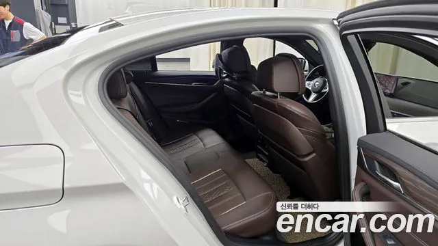 BMW 5 Series (G30) id 2706263 из Кореи 3